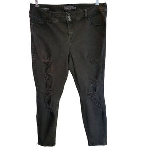 Torrid Women's S-22R Distressed Black Skinny Jeans Stretch